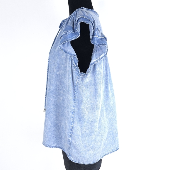 Jane + Delancy Tiered Distressed Flutter Sleeve Lyocel top Medium - Picture 3 of 9